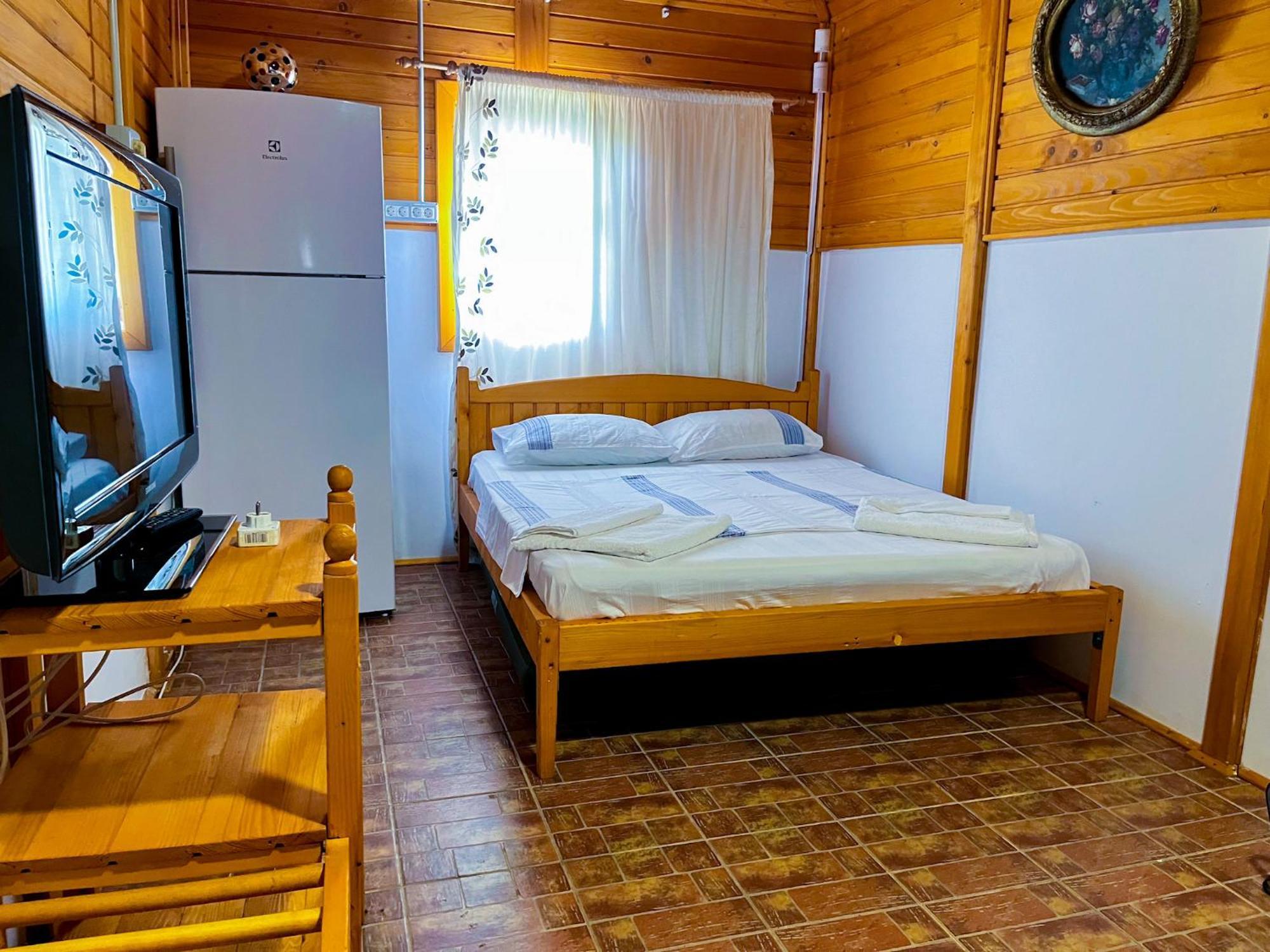 Colt De Rai Hotel Corbu  Bagian luar foto